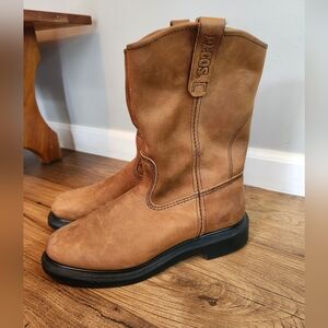 Red Wing Pecos Boots. Sz 9